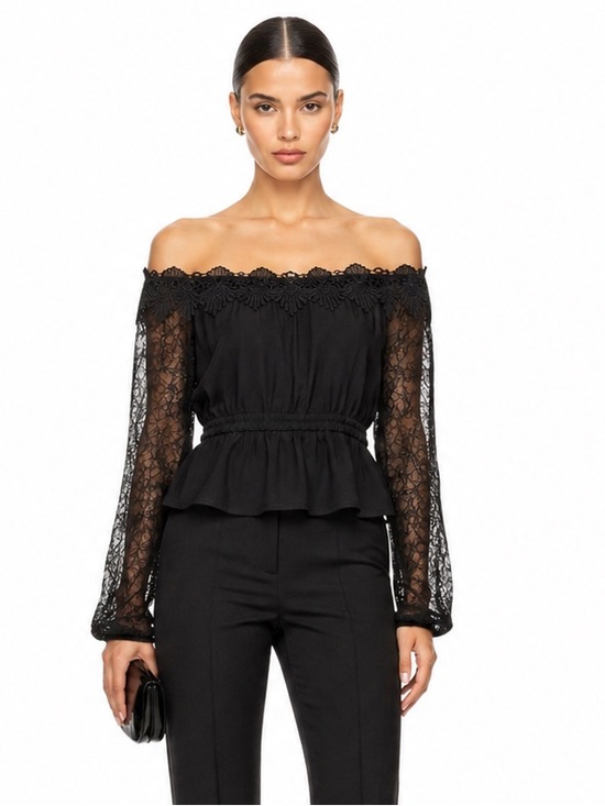 Bardot Tops - Bardot 🖤 Charlston Off Shoulder Top
